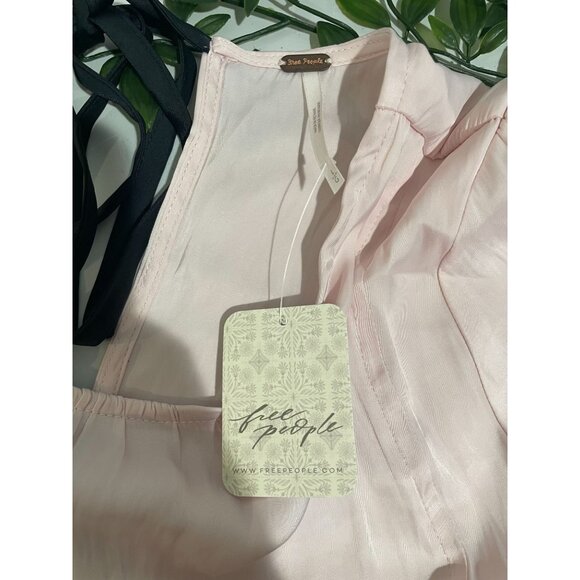 Free People Pink Rose Long Sleeve Top With Back Tie Details & Scoop Neck Size L - Picture 8 of 11